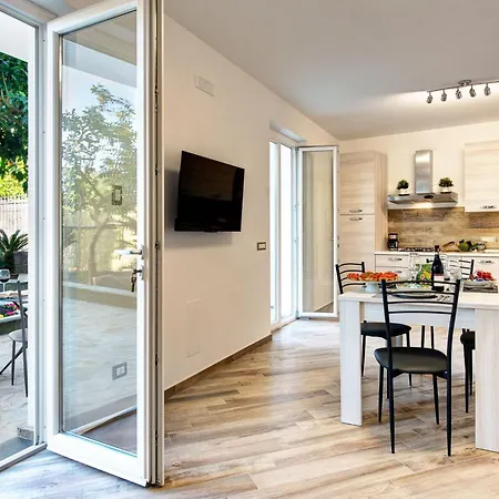 Casa de Campo Clementine *
